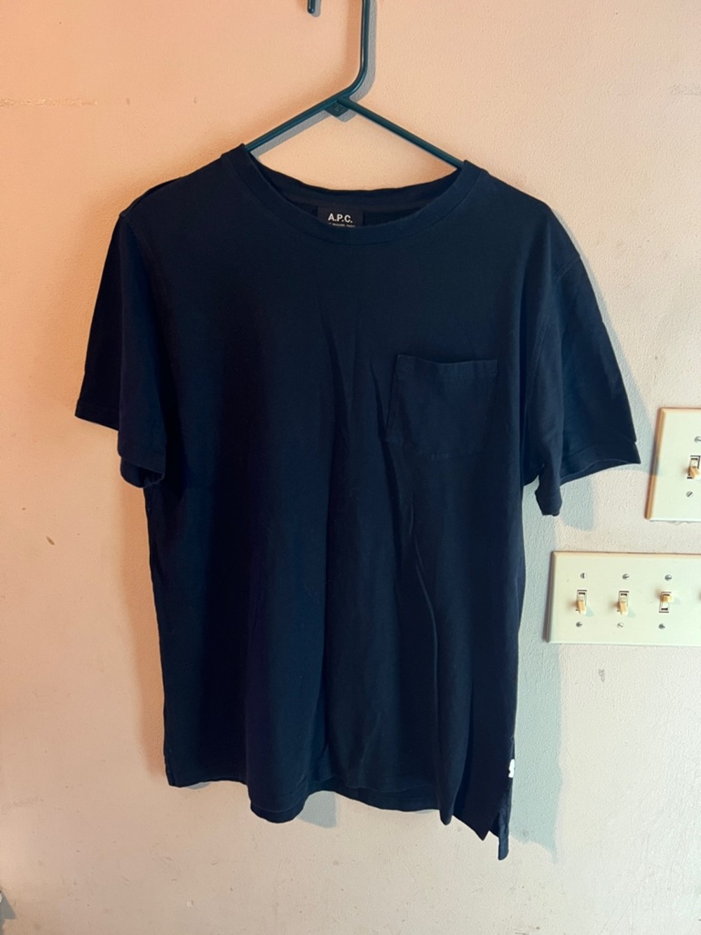 A.P.C. BLACK POCKET TEE SIZE XL